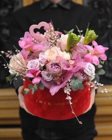 Valentine floral arrangement All my love