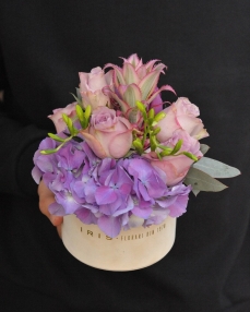 Aranjament floral Vara lila
