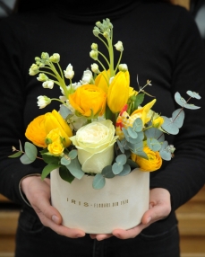 Easter Flower Arrangement 