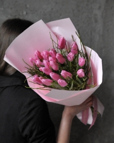 Buchet 21 lalele roz