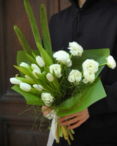 Buchet Alb pur