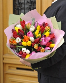 Bouquet with 51 tulips Fantasy