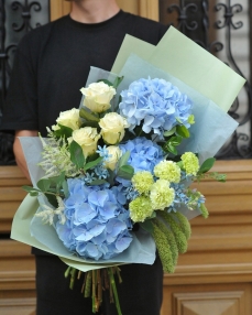 Buchet de flori Izvorul tineretii