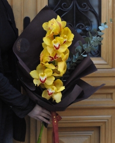 Buchet orhidee galbena