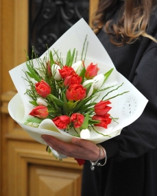 Bouquet with 21 tulips Martisor