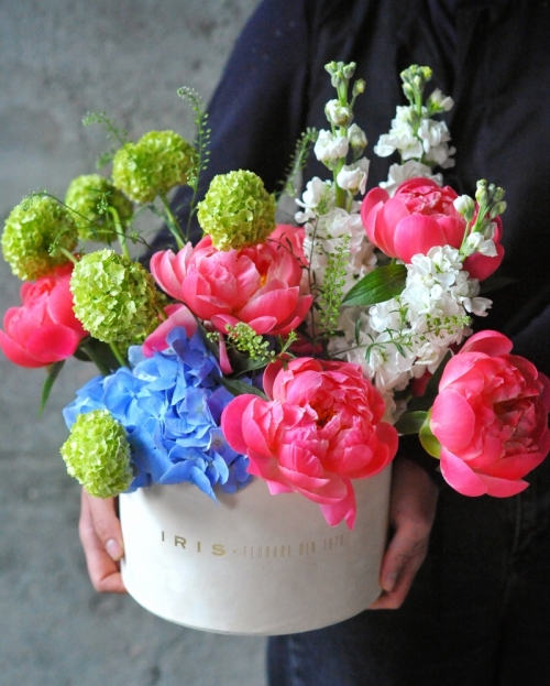 Arrangement Rhapsody of peonies 