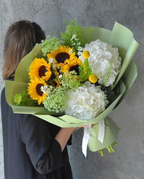 Buchet Soarele din gradina