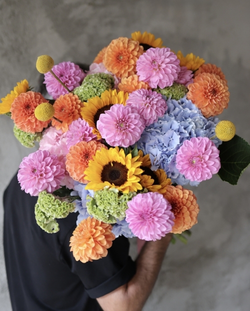 Bouquet flowering land