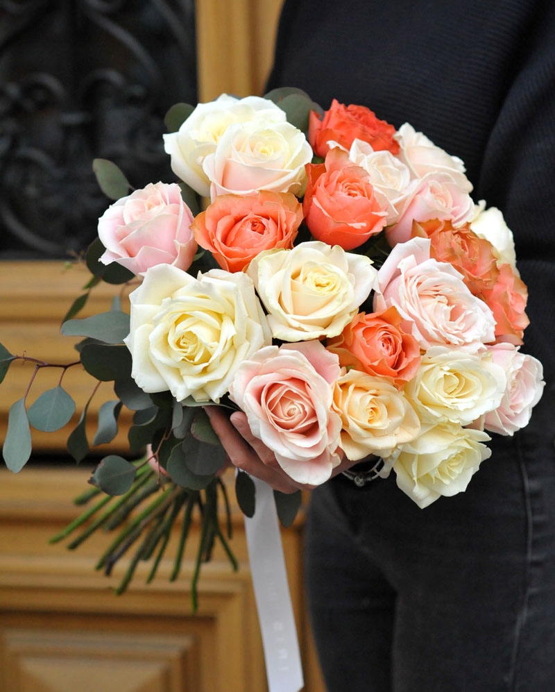 Bouquet with 21 romantic roses