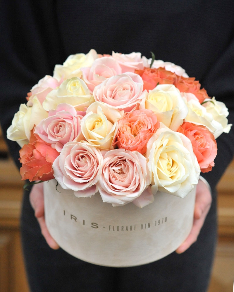 Bouquet with 29 romantic roses
